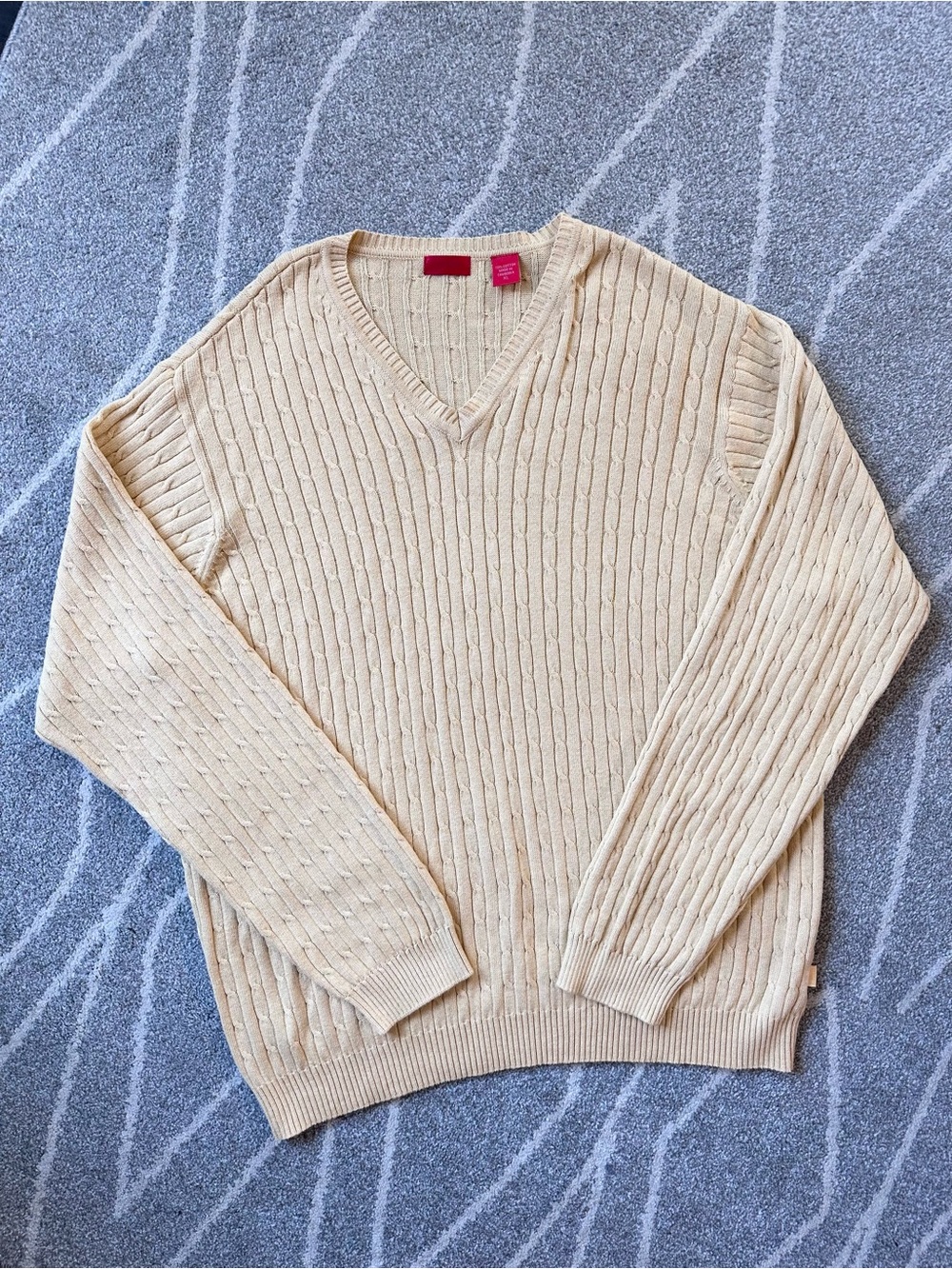 IZOD Butter Yellow Cotton Cable Knit V-neck Sweater